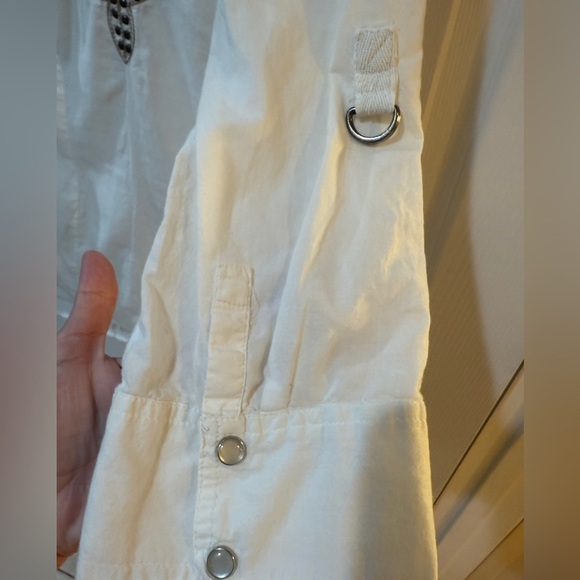 Vintage Guess Jeans White Snap Button Up Embroidered Cross Design moto goth - Picture 3 of 14